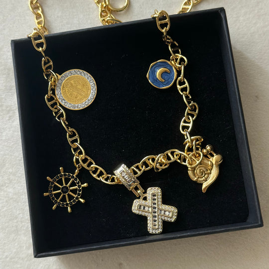 Layered Charm Necklace – Custom Letter Pendant (B/G/K/N/X)