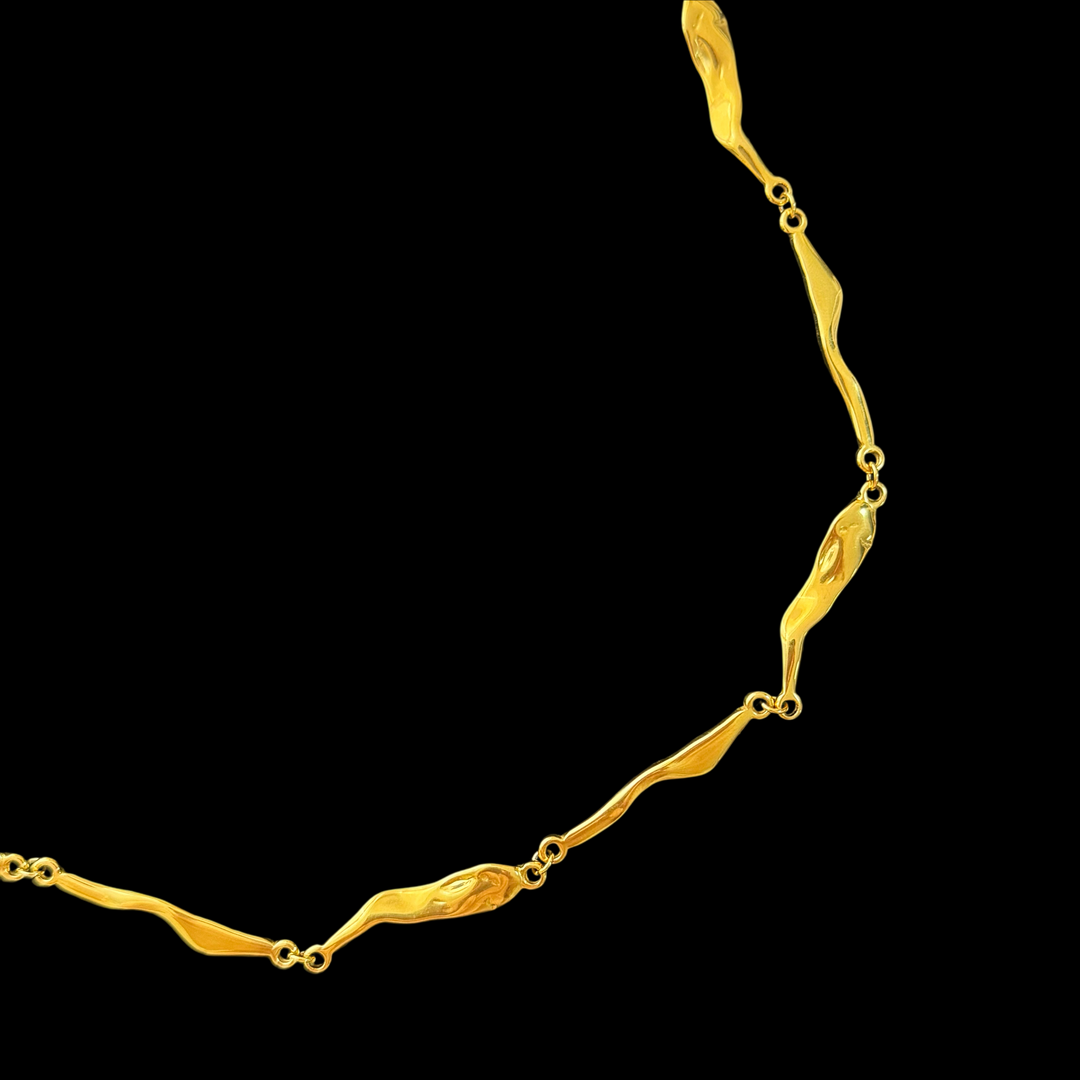 Gold Chain Necklace Collection – Wavy Bead, Twisted Link & Cuban Chain, Trendy Jewelry for Women