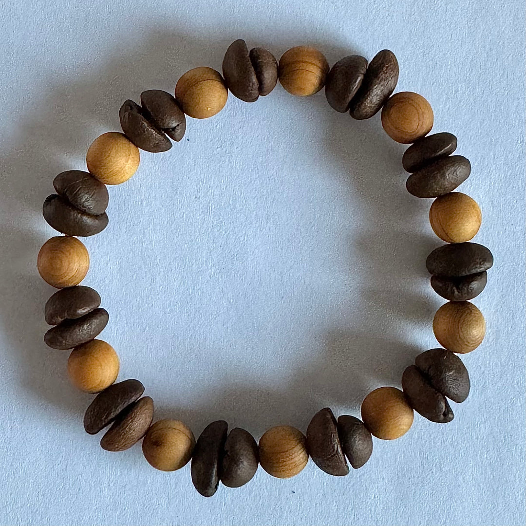 Natural Coffee Bean and Sandalwood Bead Bracelet - Suitable For Both Men And Women, Handmade, Eco-Friendly And Unique Coffee Gifts.