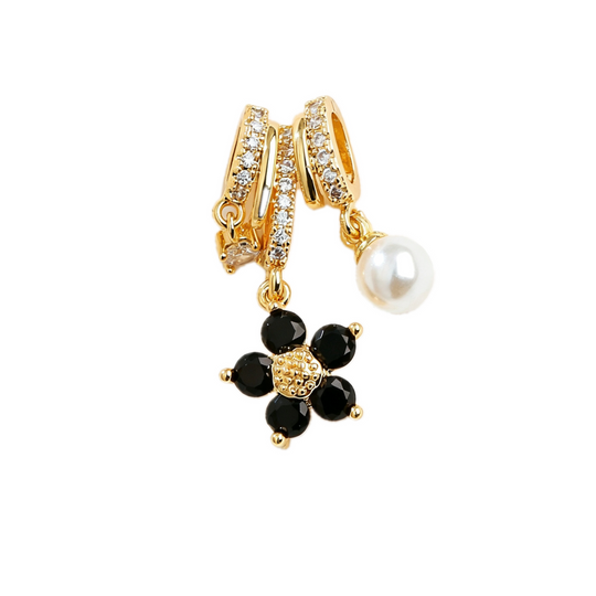 Black Crystal Flower &amp; Pearl Pendant