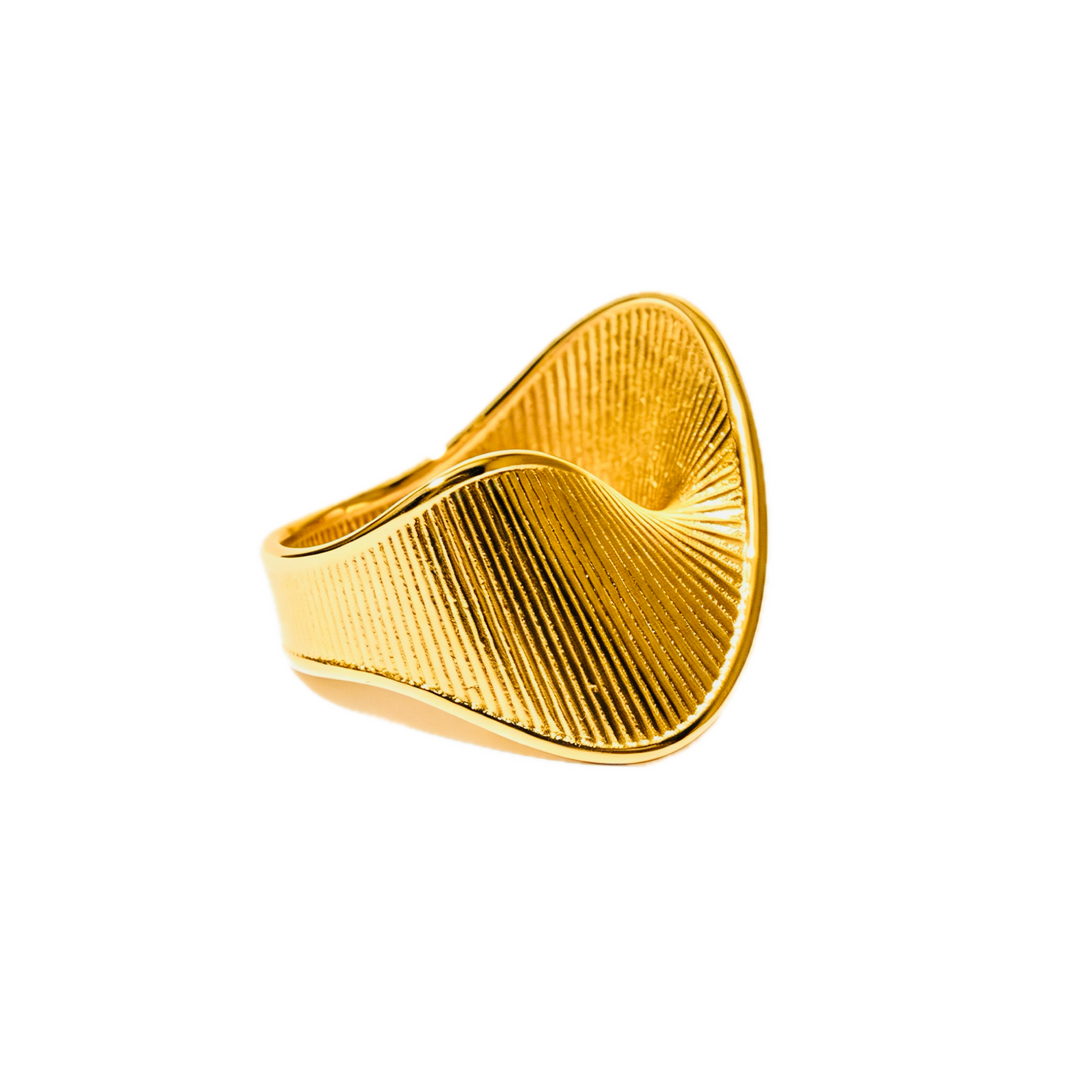 Sunburst Saddle Signet