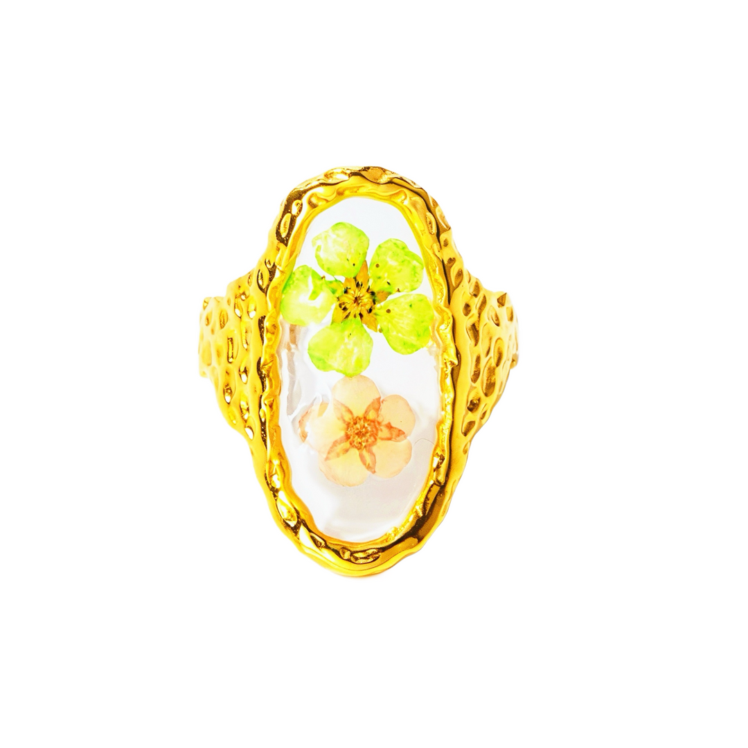 Dried Flower Resin Statement