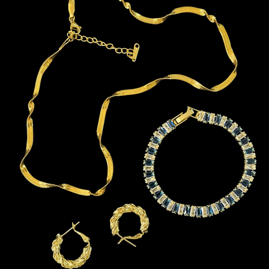Twist Ribbon Chain A subtle curve, a bold presence