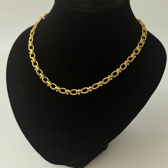 Bold Links Chain Necklace Vintage texture. Strong presence
